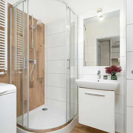 Przytulny Z Balkonem W Centrum Poznania By Renters 아파트 *