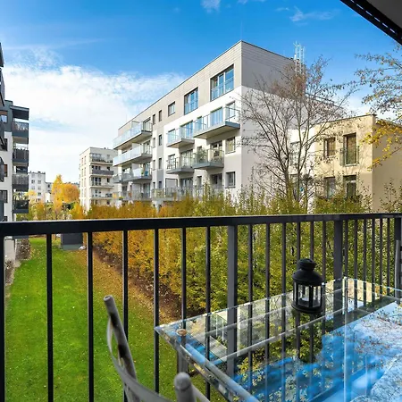 아파트 Przytulny Z Balkonem W Centrum Poznania By Renters *