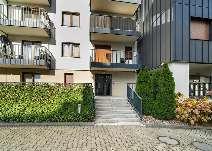 Przytulny Z Balkonem W Centrum Poznania By Renters Appartement